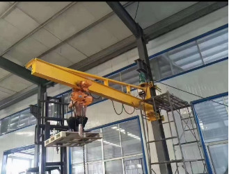 Guindaste elétrico cantilever de 250 kg para serviço leve para manutenção de fábrica Ângulo de rotação